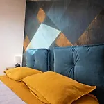 Apartment Garibaldi Loft 02 Neapel